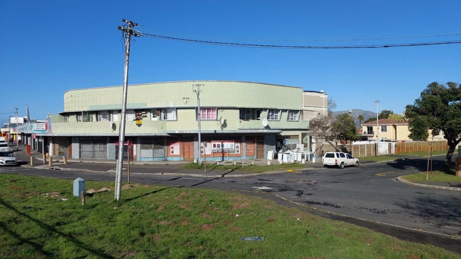 Commercial Property for Sale in Southfield Western Cape